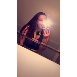 Meet your Posher, Amber